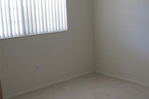 Condo in Clearwater, Florida, 2 bedrooms  № 1384741 - photo 2