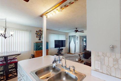 Casa en venta en Port Charlotte, Florida, 3 dormitorios, 102.56 m2 № 1384742 - foto 18