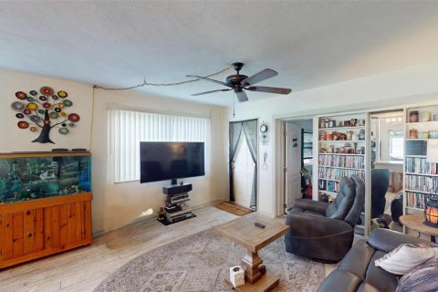 Casa en venta en Port Charlotte, Florida, 3 dormitorios, 102.56 m2 № 1384742 - foto 14