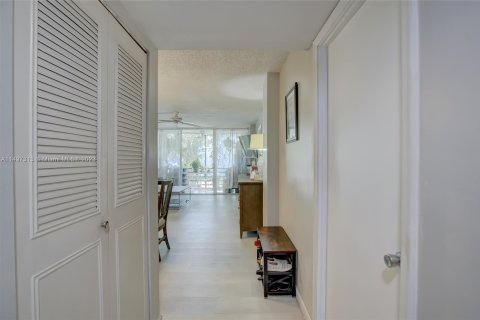Condominio en venta en Oakland Park, Florida, 2 dormitorios, 90.58 m2 № 877963 - foto 6