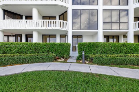 Condo in Aventura, Florida, 3 bedrooms  № 1415589 - photo 28