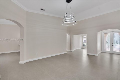 Villa ou maison à vendre à Miami Lakes, Floride: 4 chambres, 205.87 m2 № 1348113 - photo 9