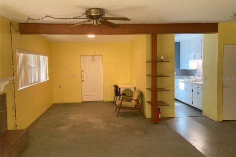 Casa en venta en Kissimmee, Florida, 2 dormitorios, 90.67 m2 № 1109659 - foto 18