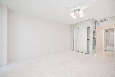 Condo in Aventura, Florida, 2 bedrooms  № 994117 - photo 24