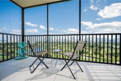 Copropriété à vendre à Aventura, Floride: 2 chambres, 105.72 m2 № 994117 - photo 13