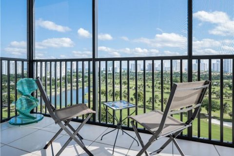 Copropriété à vendre à Aventura, Floride: 2 chambres, 105.72 m2 № 994117 - photo 11