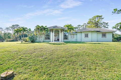 Villa ou maison à vendre à Loxahatchee Groves, Floride: 5 chambres, 335.19 m2 № 994166 - photo 1