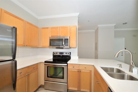 Condominio en venta en Orlando, Florida, 1 dormitorio, 71.07 m2 № 999886 - foto 13