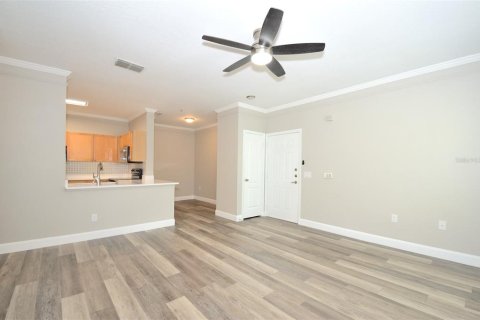 Condominio en venta en Orlando, Florida, 1 dormitorio, 71.07 m2 № 999886 - foto 5