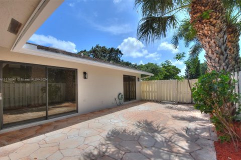 Copropriété à vendre à Delray Beach, Floride: 2 chambres, 110.37 m2 № 1239992 - photo 3