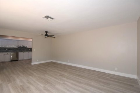 Copropriété à vendre à Delray Beach, Floride: 2 chambres, 110.37 m2 № 1239992 - photo 11