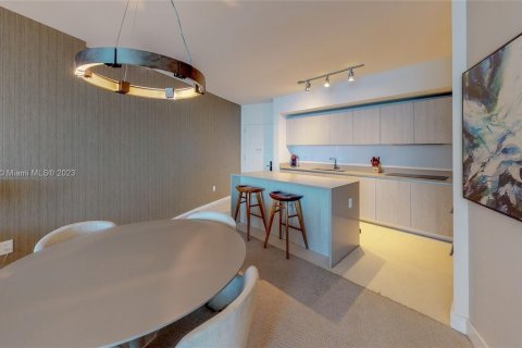 Condominio en venta en Hollywood, Florida, 1 dormitorio, 79.15 m2 № 668171 - foto 17