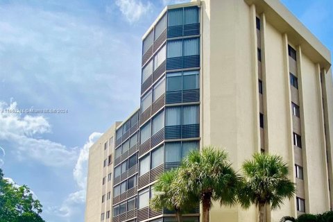 Condominio en venta en Lauderhill, Florida, 2 dormitorios, 130.71 m2 № 1374334 - foto 7