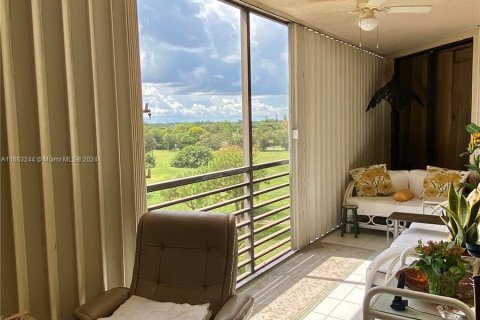 Copropriété à vendre à Lauderhill, Floride: 2 chambres, 130.71 m2 № 1374334 - photo 2