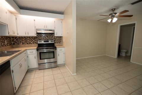 Townhouse in Palm Bay, Florida 2 bedrooms, 114.83 sq.m. № 1261222 - photo 6