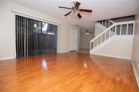 Townhouse in Palm Bay, Florida 2 bedrooms, 114.83 sq.m. № 1261222 - photo 10