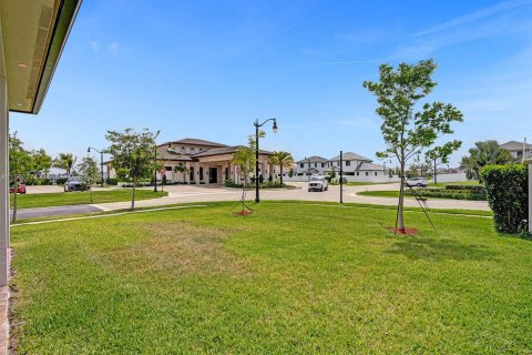 Villa ou maison à vendre à Miramar, Floride: 4 chambres, 251.21 m2 № 1118410 - photo 22