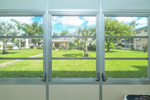 Condominio en venta en Lauderhill, Florida, 1 dormitorio, 63.17 m2 № 1118409 - foto 18