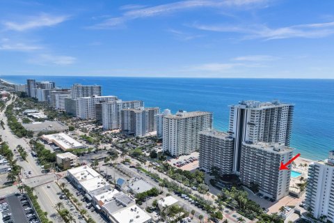 Condo in Fort Lauderdale, Florida, 2 bedrooms  № 1207903 - photo 20