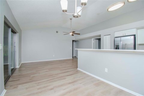 Casa en venta en Brandon, Florida, 4 dormitorios, 169.08 m2 № 1395690 - foto 29