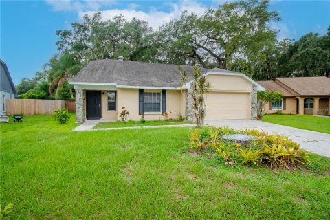 Casa en venta en Brandon, Florida, 4 dormitorios, 169.08 m2 № 1395690 - foto 1