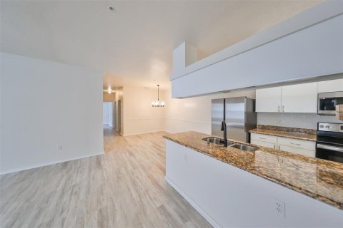 Copropriété à vendre à Tampa, Floride: 2 chambres, 117.99 m2 № 1395657 - photo 18