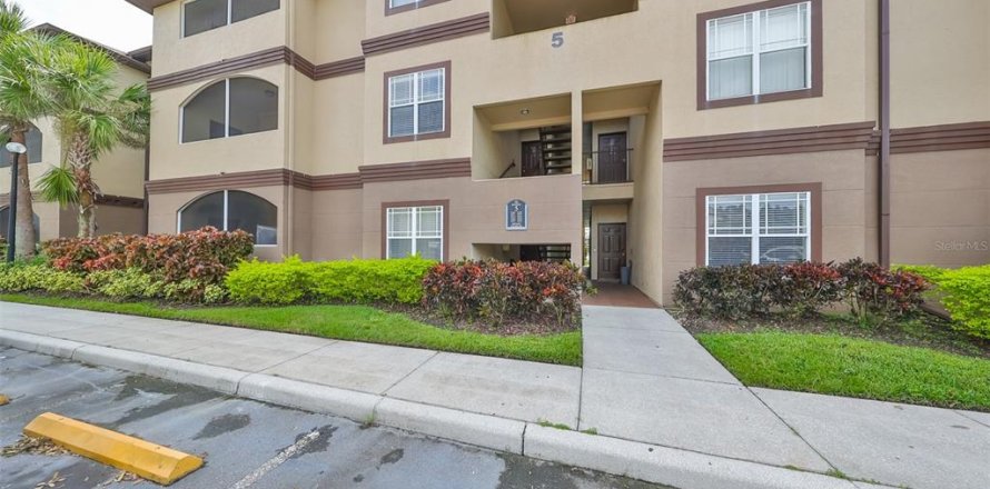 Condo in Tampa, Florida, 2 bedrooms  № 1395657