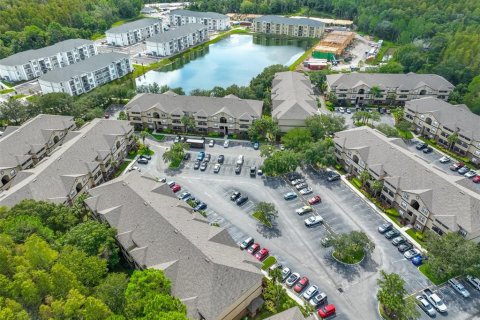 Copropriété à vendre à Tampa, Floride: 2 chambres, 117.99 m2 № 1395657 - photo 4