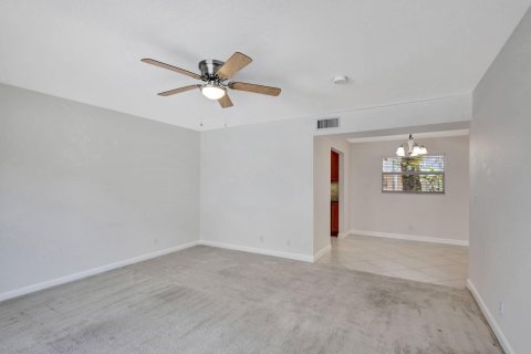 Copropriété à vendre à Palm Beach Gardens, Floride: 1 chambre, 69.68 m2 № 1152083 - photo 11