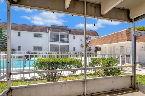 Condo in Palm Beach Gardens, Florida, 1 bedroom  № 1152083 - photo 5