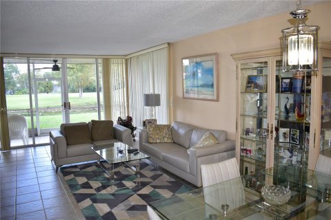 Condominio en venta en Tamarac, Florida, 2 dormitorios, 105.26 m2 № 909502 - foto 6