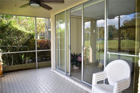 Condominio en venta en Tamarac, Florida, 2 dormitorios, 105.26 m2 № 909502 - foto 10