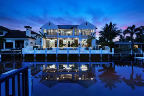 Villa ou maison à vendre à Lighthouse Point, Floride: 5 chambres, 460.7 m2 № 40441 - photo 2