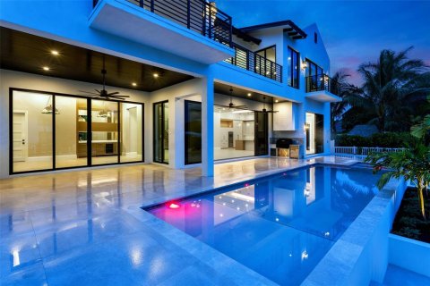Villa ou maison à vendre à Lighthouse Point, Floride: 5 chambres, 460.7 m2 № 40441 - photo 3