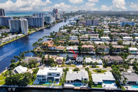 House in Fort Lauderdale, Florida 5 bedrooms, 442.31 sq.m. № 846624 - photo 6