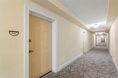 Condo in Hollywood, Florida  № 1129262 - photo 20