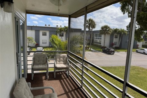 Copropriété à vendre à Delray Beach, Floride: 2 chambres, 84.26 m2 № 1129259 - photo 1