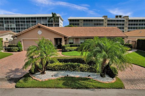 House in Fort Lauderdale, Florida 4 bedrooms, 262.17 sq.m. № 1329307 - photo 2