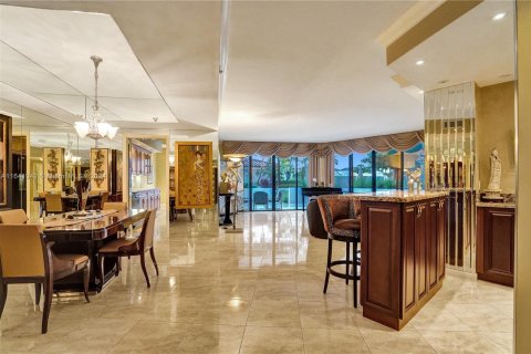 Copropriété à vendre à Aventura, Floride: 3 chambres, 193.24 m2 № 1329452 - photo 13