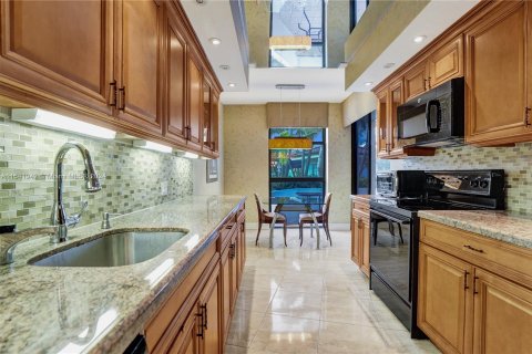 Copropriété à vendre à Aventura, Floride: 3 chambres, 193.24 m2 № 1329452 - photo 21