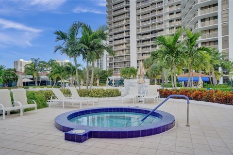 Copropriété à vendre à Aventura, Floride: 3 chambres, 193.24 m2 № 1329452 - photo 9