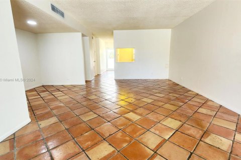 Copropriété à vendre à Fort Lauderdale, Floride: 2 chambres, 132.39 m2 № 1372515 - photo 17