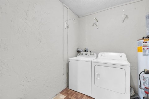 Condominio en venta en Winter Haven, Florida, 1 dormitorio, 73.58 m2 № 1414698 - foto 14