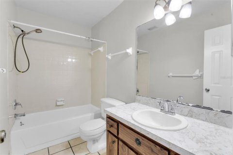 Condominio en venta en Winter Haven, Florida, 1 dormitorio, 73.58 m2 № 1414698 - foto 9