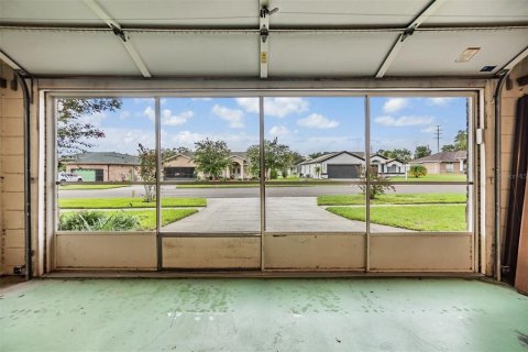 Villa ou maison à vendre à Zephyrhills, Floride: 3 chambres, 137.31 m2 № 1307110 - photo 10