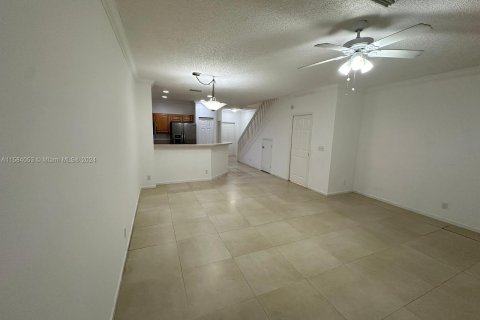 Townhouse in West Palm Beach, Florida 3 bedrooms, 132.57 sq.m. № 1168269 - photo 11