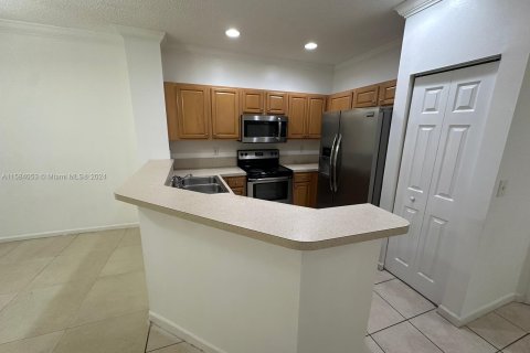 Townhouse in West Palm Beach, Florida 3 bedrooms, 132.57 sq.m. № 1168269 - photo 7