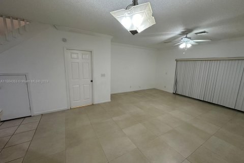 Townhouse in West Palm Beach, Florida 3 bedrooms, 132.57 sq.m. № 1168269 - photo 13