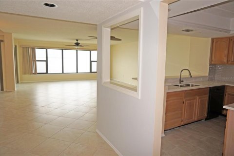 Condo in Punta Gorda, Florida, 3 bedrooms  № 1338709 - photo 7