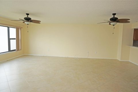 Condo in Punta Gorda, Florida, 3 bedrooms  № 1338709 - photo 5